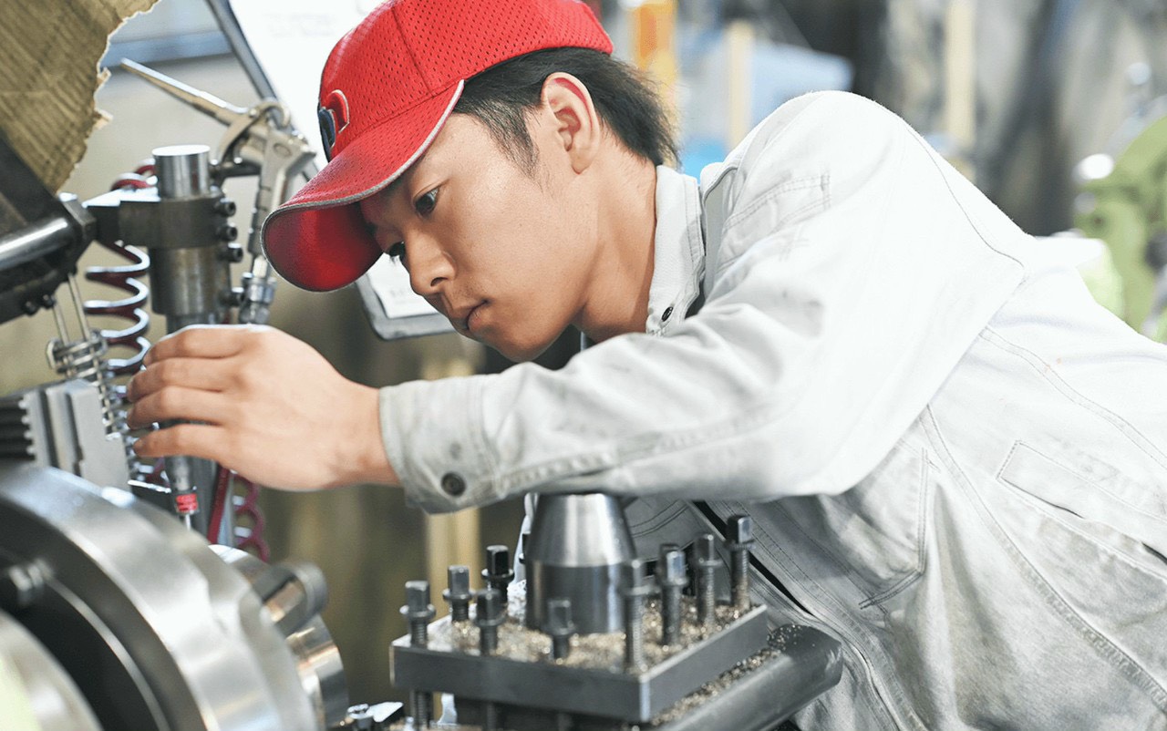 hình ảnh tuyển TTS ngàn phay TUYỂN DỤNG 8 THỰC TẬP SINH NAM CƠ KHÍ